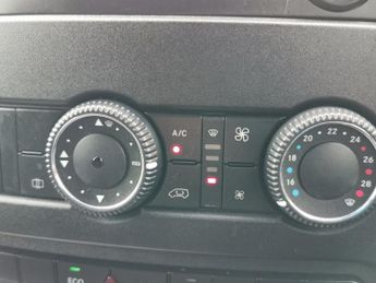 MERCEDES-BENZ SPRINTER 2.1 314 CDi BlueEFFICIENCY Panel Van 5dr Diesel 7G RWD L1 