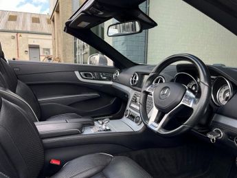 MERCEDES-BENZ SL 3.5 SL350 AMG Sport Convertible 2dr Petrol G-Tronic Euro 5 (s/s)