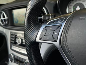 MERCEDES-BENZ SL 3.5 SL350 AMG Sport Convertible 2dr Petrol G-Tronic Euro 5 (s/s)