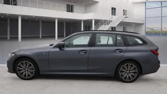 BMW 3 SERIES 2.0 330e 12kWh M Sport Touring 5dr Petrol Plug-in Hybrid Auto Eu