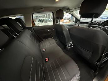 DACIA DUSTER 1.6 SCe Prestige SUV 5dr Petrol Manual Euro 6 (s/s) (115 ps)