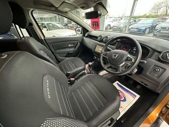 DACIA DUSTER 1.6 SCe Prestige SUV 5dr Petrol Manual Euro 6 (s/s) (115 ps)