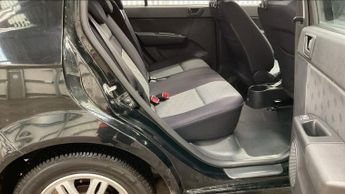 HYUNDAI GETZ 1.4 CDX Hatchback 5dr Petrol Manual (141 g/km, 95 bhp)