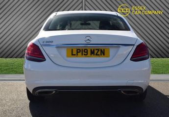 MERCEDES-BENZ C-CLASS 2.0 C300 Sport Saloon 4dr Petrol G-Tronic+ Euro 6 (s/s) (258 ps)
