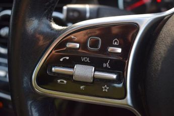 MERCEDES-BENZ C-CLASS 2.0 C300 Sport Saloon 4dr Petrol G-Tronic+ Euro 6 (s/s) (258 ps)