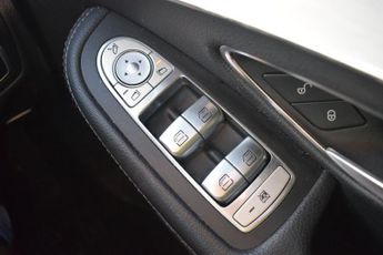 MERCEDES-BENZ C-CLASS 2.0 C300 Sport Saloon 4dr Petrol G-Tronic+ Euro 6 (s/s) (258 ps)