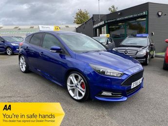 Ford Focus 2.0T EcoBoost ST-3 Hatchback 5dr Petrol Manual Euro 6 (s/s) (250