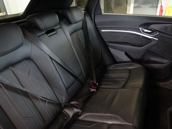 AUDI E-TRON 50 Black Edition SUV 5dr Electric Auto quattro 71.2kWh (313 ps)