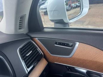VOLVO XC90 2.0 D5 PowerPulse Inscription Pro SUV 5dr Diesel Auto 4WD Euro 6