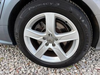 AUDI ALLROAD 3.0 TDI V6 Estate 5dr Diesel S Tronic quattro Euro 5 (s/s) (245 