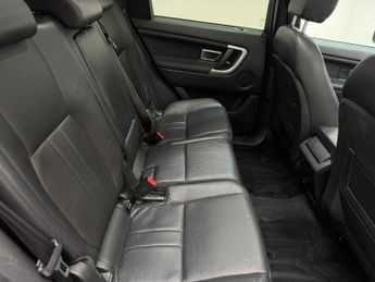 LAND ROVER DISCOVERY SPORT 2.0 TD4 Landmark SUV 5dr Diesel Auto 4WD Euro 6 (s/s) (180 ps)