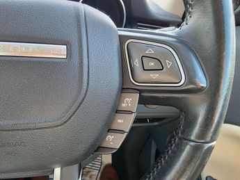 LAND ROVER RANGE ROVER EVOQUE 2.0 TD4 SE Tech SUV 5dr Diesel Auto 4WD Euro 6 (s/s) (180 ps)