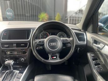 AUDI Q5 2.0 TDI S line SUV 5dr Diesel S Tronic quattro Euro 5 (s/s) (177