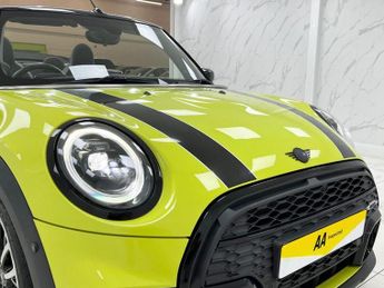 MINI CONVERTIBLE 1.5 Cooper Sport Convertible 2dr Petrol Steptronic Euro 6 (s/s) 