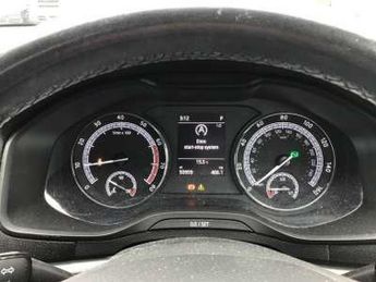SKODA KAROQ 1.0 TSI SE SUV 5dr Petrol DSG Euro 6 (s/s) (115 ps)