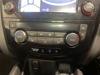 NISSAN QASHQAI 1.2 DIG-T Tekna SUV 5dr Petrol XTRON 2WD Euro 6 (s/s) (115 ps)
