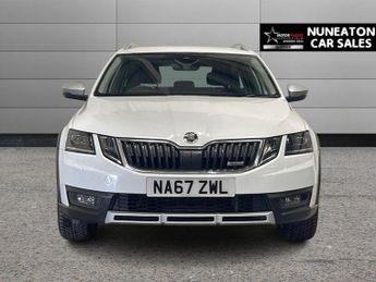 SKODA OCTAVIA 2.0 TDI Scout Estate 5dr Diesel DSG 4WD Euro 6 (s/s) (184 ps)