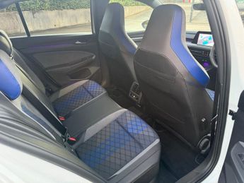 VOLKSWAGEN GOLF 2.0 TSI R Hatchback 5dr Petrol DSG 4Motion Euro 6-18" ALLOY WHEE