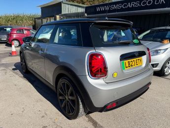 MINI Electric Hatch Cooper SE 32.6kWh Level 1 Hatchback 3dr Electric Auto (184 ps)