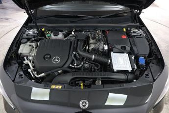 MERCEDES-BENZ A CLASS 1.3 A250e 15.6kWh AMG Line 8G-DCT Euro 6 (s/s) 4dr