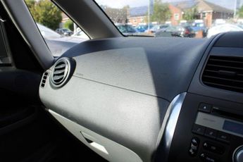 SUZUKI SX4 2.0 DDiS SZ5 SUV 5dr Diesel Manual 4Grip Euro 5 (135 ps)