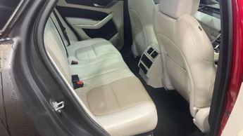 JAGUAR F-PACE 2.0 D200 MHEV R-Dynamic HSE SUV 5dr Diesel Auto AWD Euro 6 (s/s)