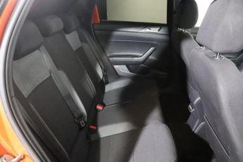 VOLKSWAGEN POLO 1.0 TSI R-Line Hatchback 5dr Petrol DSG Euro 6 (s/s) (110 ps)