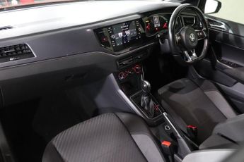 VOLKSWAGEN POLO 1.0 TSI R-Line Hatchback 5dr Petrol DSG Euro 6 (s/s) (110 ps)