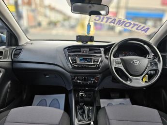 HYUNDAI I20 AUTOMATIC 1.4 SE Hatchback 5dr Petrol Auto Euro 6 (100 ps)