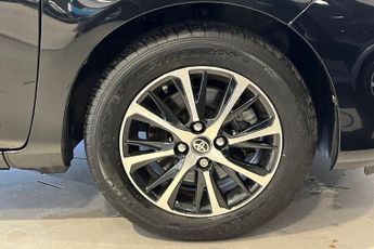 TOYOTA YARIS 1.5 VVT-h Icon Tech Hatchback 5dr Petrol Hybrid E-CVT Euro 6 (s/