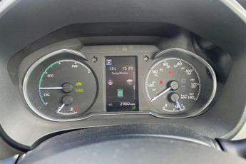 TOYOTA YARIS 1.5 VVT-h Icon Tech Hatchback 5dr Petrol Hybrid E-CVT Euro 6 (s/