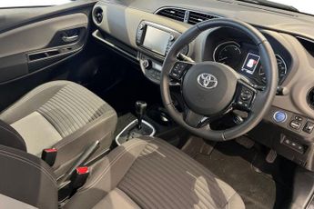 TOYOTA YARIS 1.5 VVT-h Icon Tech Hatchback 5dr Petrol Hybrid E-CVT Euro 6 (s/
