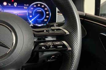 MERCEDES-BENZ EQE EQE 300 89kWh AMG Line Saloon 4dr Electric Auto (245 ps) Wireles
