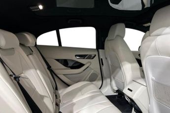 JAGUAR I-PACE 400 90kWh R-Dynamic SE Black SUV 5dr Electric Auto 4WD (400 ps) 