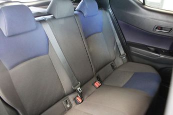 TOYOTA C-HR 1.8 VVT-h Dynamic SUV 5dr Petrol Hybrid CVT Euro 6 (s/s) (122 ps