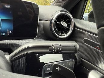 MERCEDES-BENZ A-CLASS 1.5 A180d Sport (Executive) Hatchback 5dr Diesel 7G-DCT Euro 6 (