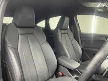 AUDI Q4 E-TRON 45 Black Edition Sportback 5dr Electric Auto 82kWh (286 ps)