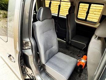 VOLKSWAGEN CADDY MAXI LIFE 4 Seat Auto Wheelchair Accessible Disabled Access Vehicle WAV