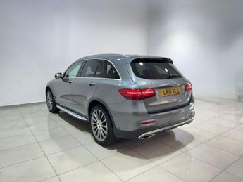 MERCEDES-BENZ GLC 2.1 GLC250d AMG Line (Premium Plus) SUV 5dr Diesel G-Tronic 4MAT