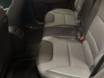 KIA NIRO 64kWh 2 SUV 5dr Electric Auto (201 bhp)