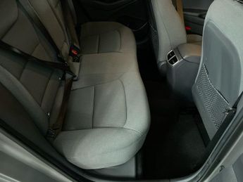 HYUNDAI IONIQ 38.3kWh Premium Hatchback 5dr Electric Auto (136 ps)
