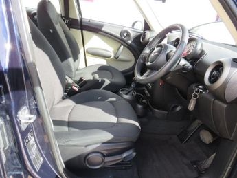 MINI COUNTRYMAN 1.6 One SUV 5dr Petrol Auto Euro 5 (98 ps)