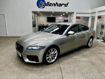 Jaguar XF 3.0d V6 S Saloon 4dr Diesel Auto Euro 6 (s/s) (300 ps)
