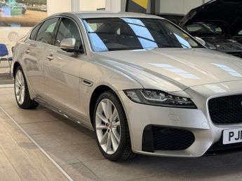 JAGUAR XF 3.0d V6 S Saloon 4dr Diesel Auto Euro 6 (s/s) (300 ps)