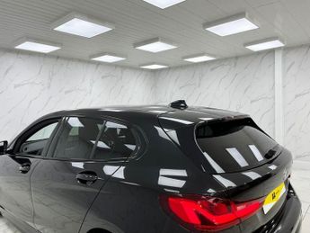 BMW 1 SERIES 1.5 118i M Sport Hatchback 5dr Petrol DCT Euro 6 (s/s) (140 ps)