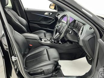 BMW 1 SERIES 1.5 118i M Sport Hatchback 5dr Petrol DCT Euro 6 (s/s) (140 ps)