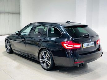 BMW 320 2.0 320i M Sport Shadow Edition Touring 5dr Petrol Auto Euro 6 (