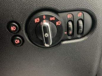 MINI HATCH 1.5 Cooper Sport Hatchback 3dr Petrol Manual Euro 6 (s/s) (136 p