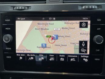 VOLKSWAGEN GOLF 1.6 TDI BlueMotion Tech SE Nav Hatchback 5dr Diesel Manual Euro 