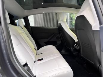 TESLA MODEL Y (Dual Motor) Long Range SUV 5dr Electric Auto 4WDE (384 bhp)